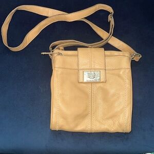 Pre Owned Tignanello Crossbody Handbag Leather Beige Spring Summer.